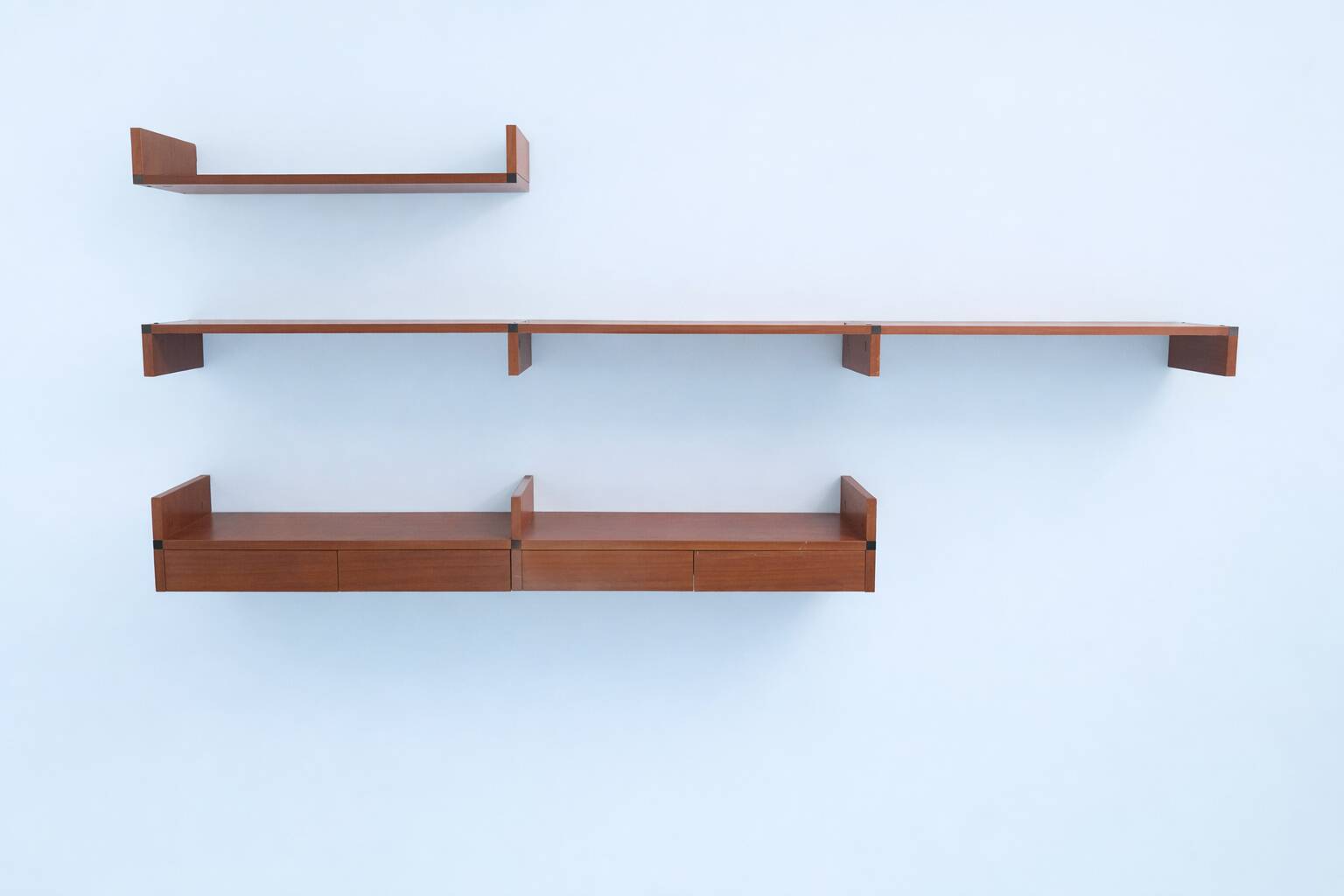 A.R.P. suspended shelf unit – Minvielle, 1950s