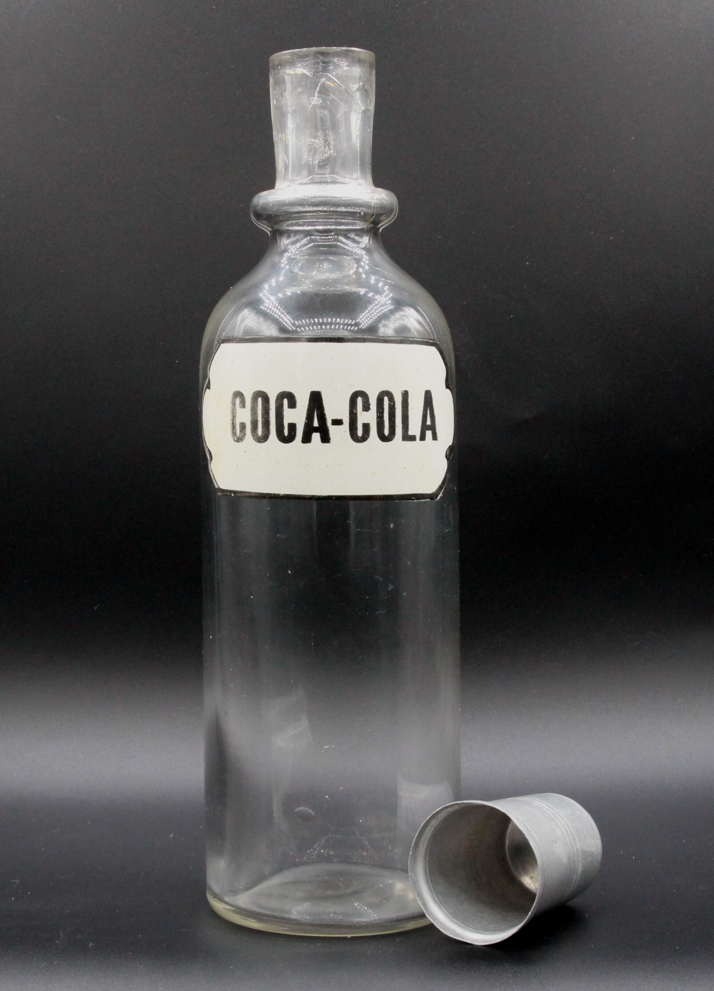 Coca-cola syrup bottle original 1900's united states pharmacy drink