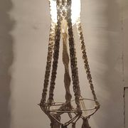 Lámpara de techo de macramé. Spain, 1980s.