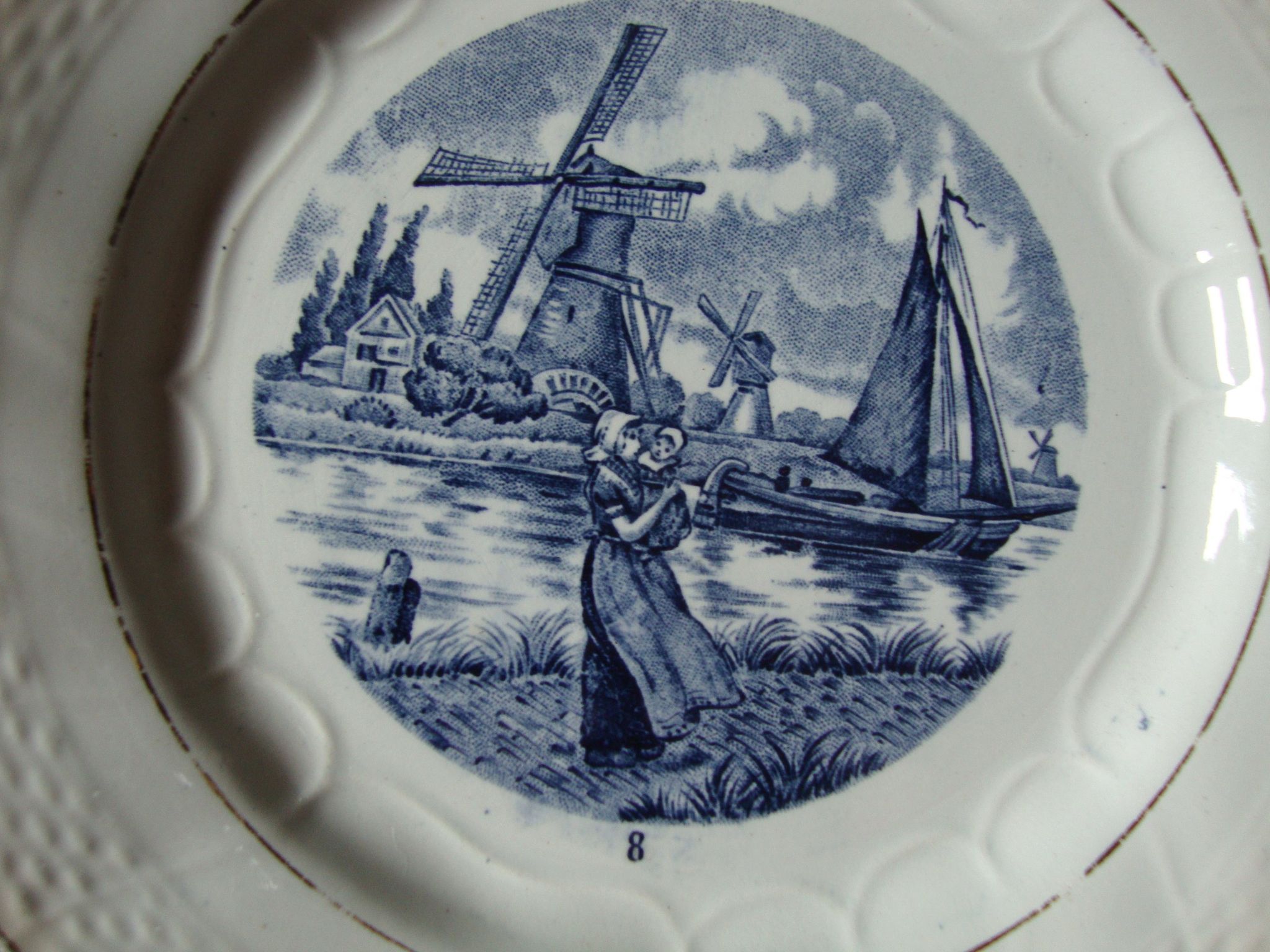 6 assiettes à dessert Moulin des loups Amage décor Delf