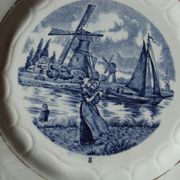 6 assiettes à dessert Moulin des loups Amage décor Delf