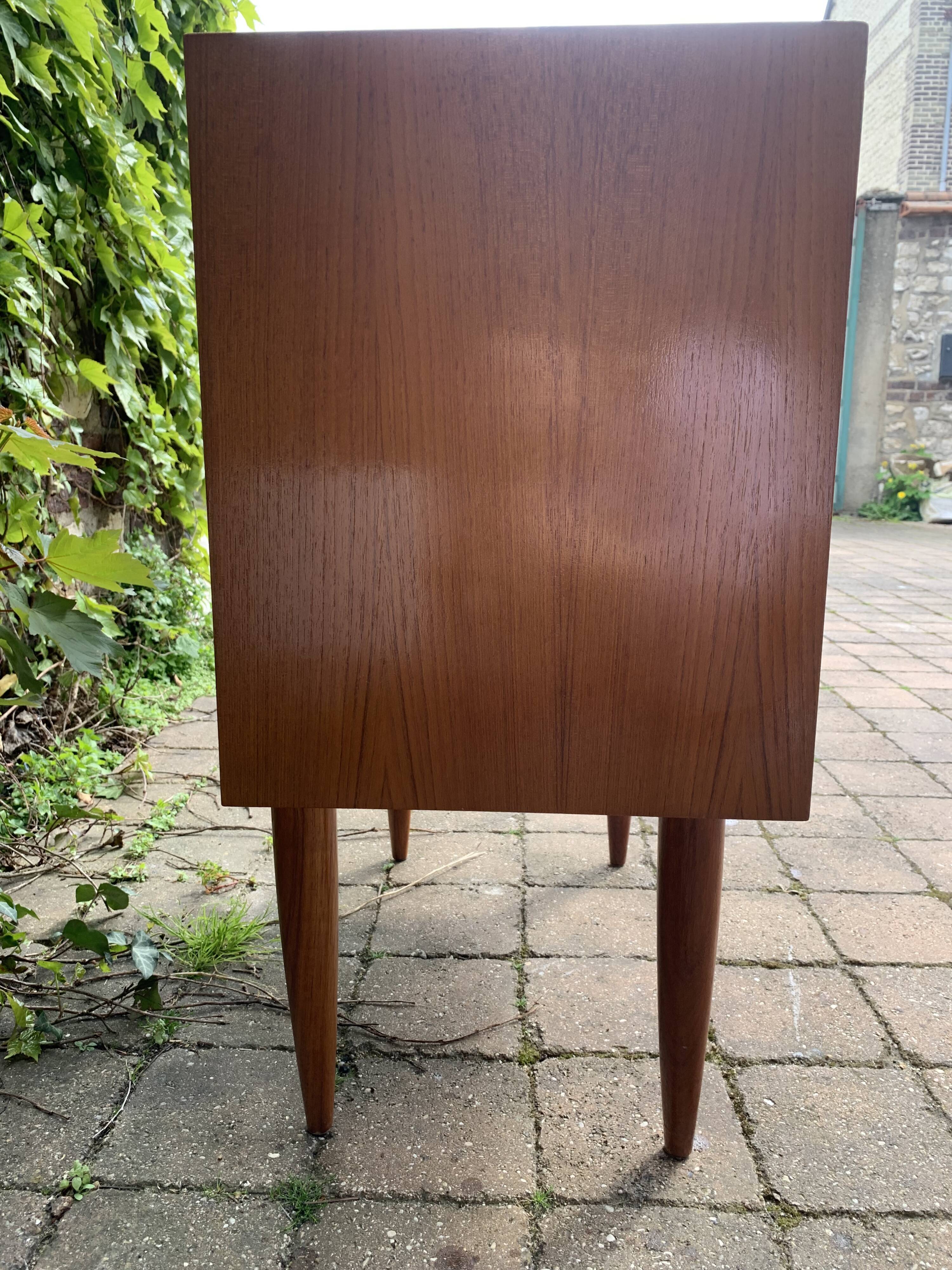 Vintage scandinavian teak chest of drawers