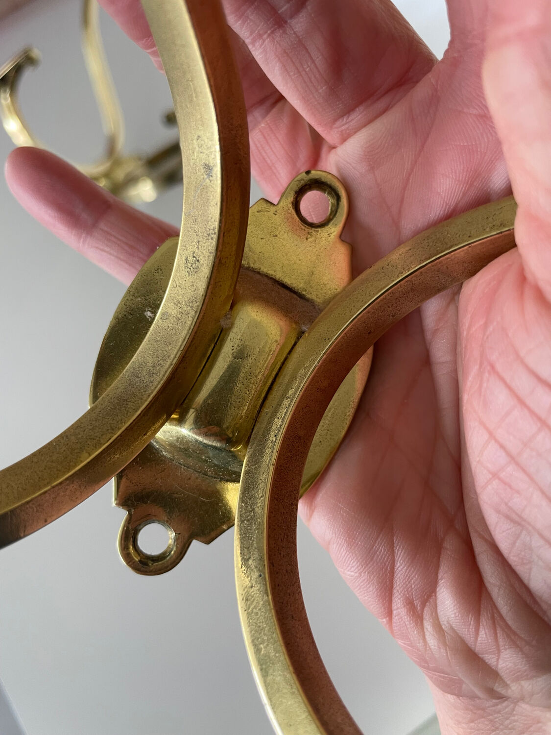2 coat hooks with 4 branches in gilded brass