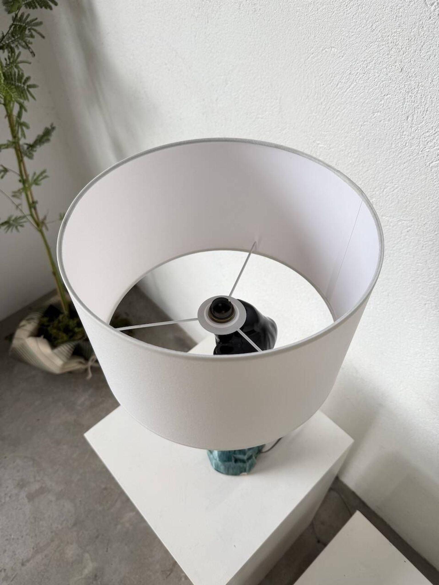 Monaco Monacera "woman" ceramic table lamp