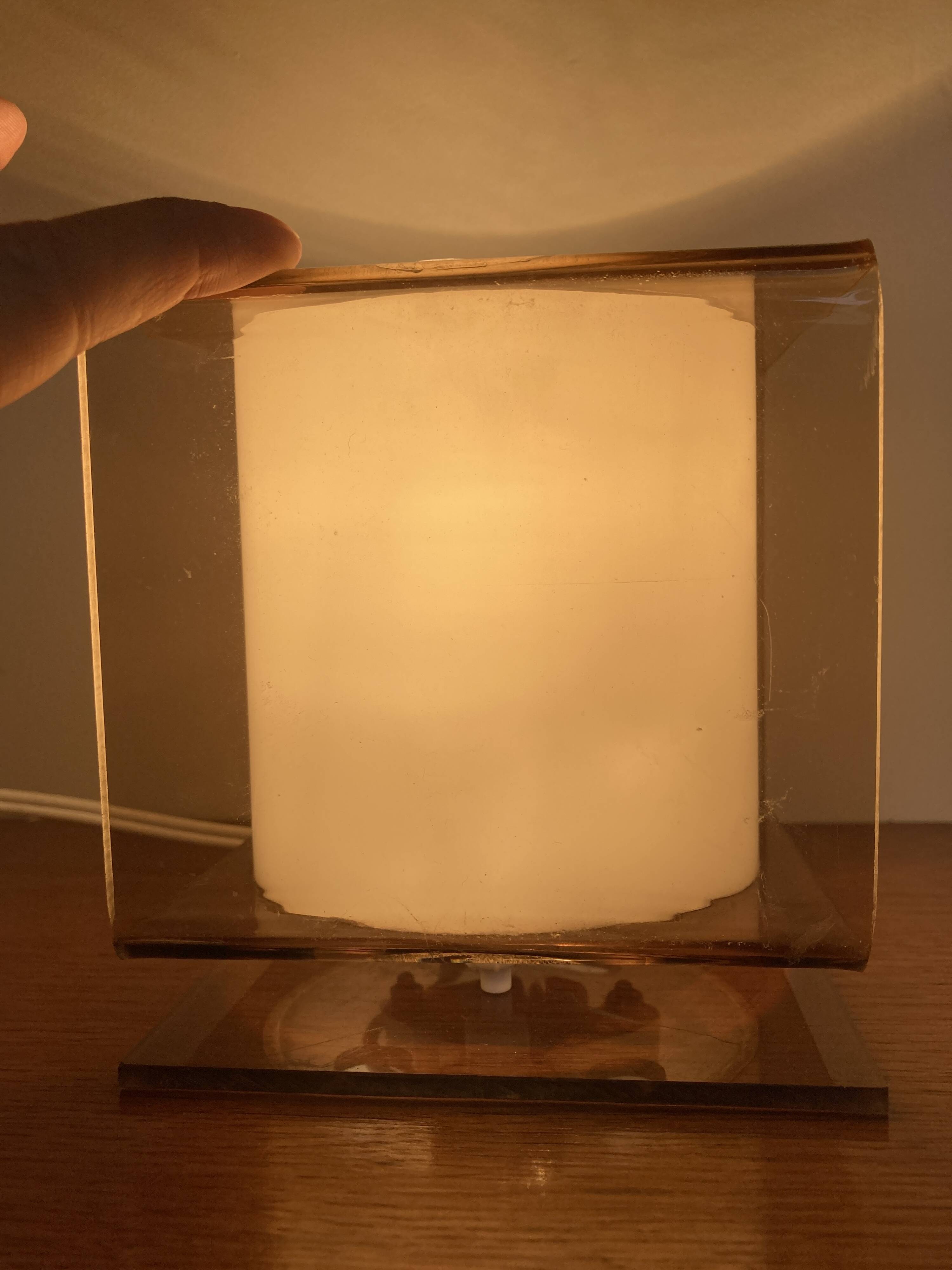 Cube table lamp in smoked plexiglass 70s