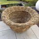 Cache pot rond "king size " en rotin vintage années 70