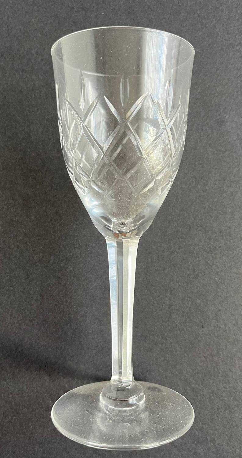 6 crystal wine glasses