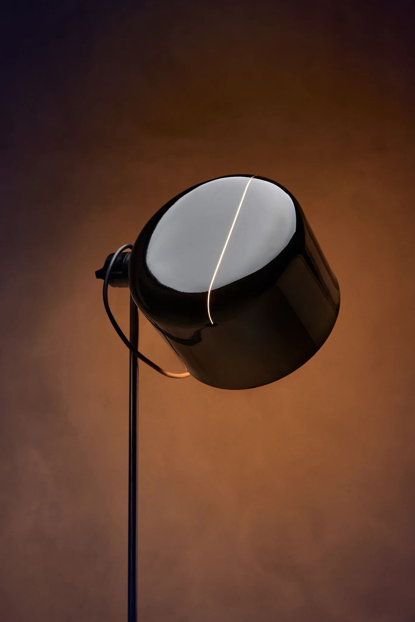 Coupé 3321 floor lamp by Joe Colombo for Oluce