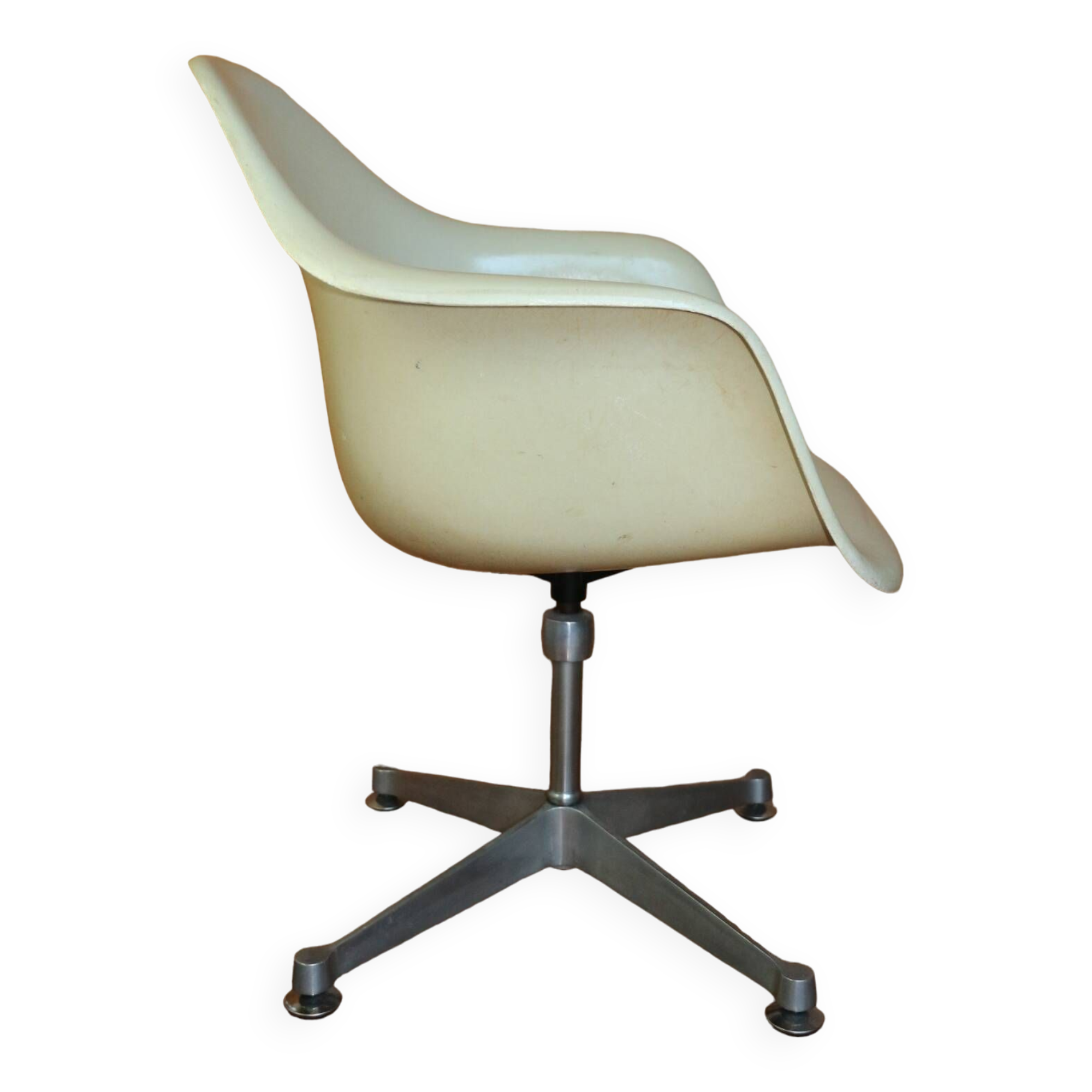 EAMES shell armchair white Herman Miller