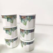Lot of 8 Villeroy and Boch Pasadena porcelain egg cups with floral decoration