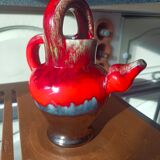 Wine pitcher