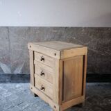 commode à tiroir brutaliste en chêne massif
