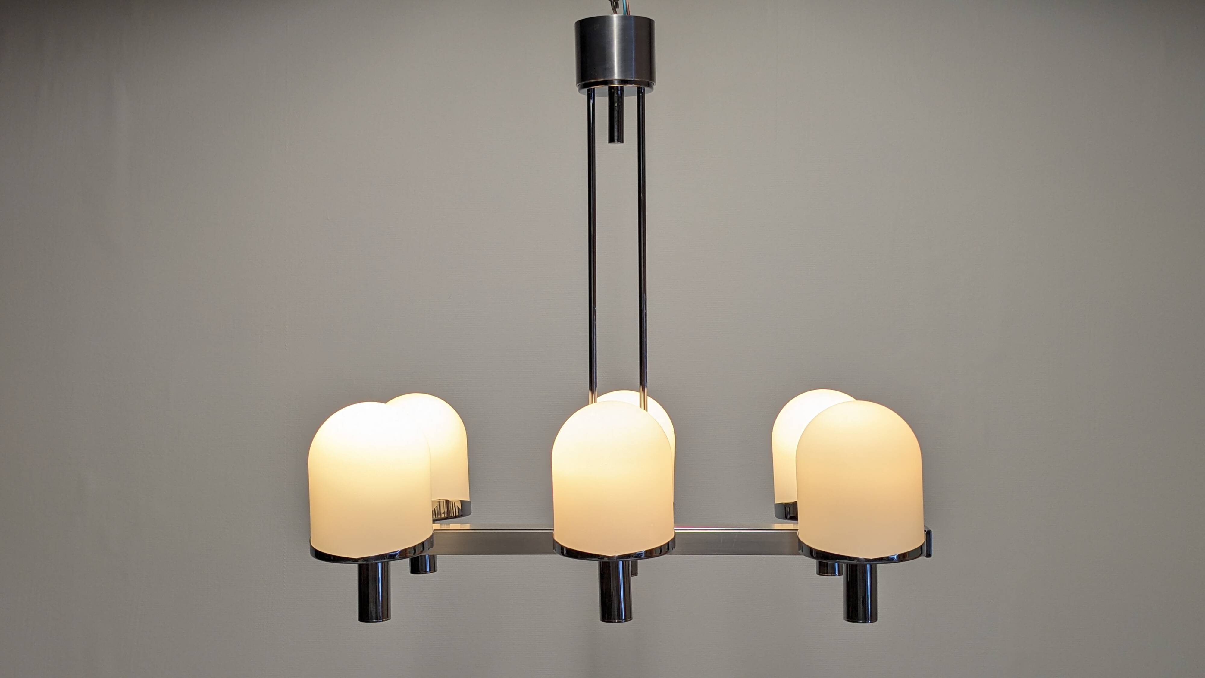 Space Age chandelier with 6 lights in white sandblasted opalines from the 60s/70s