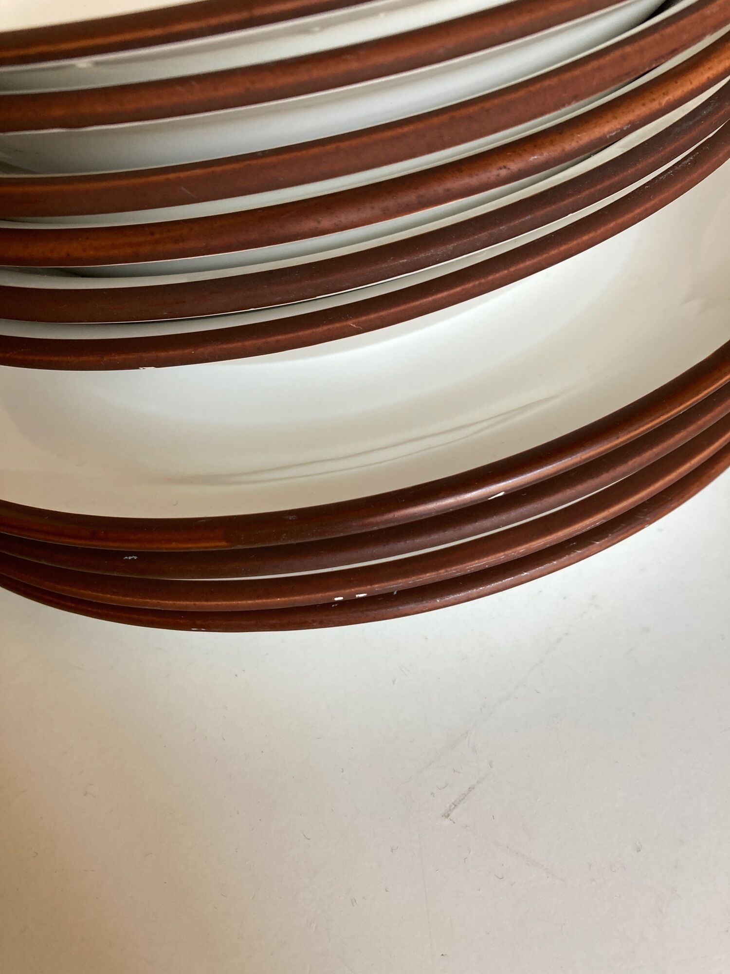 Set of 6 flat plates and 6 hollows in enamelled earth KMK 1965