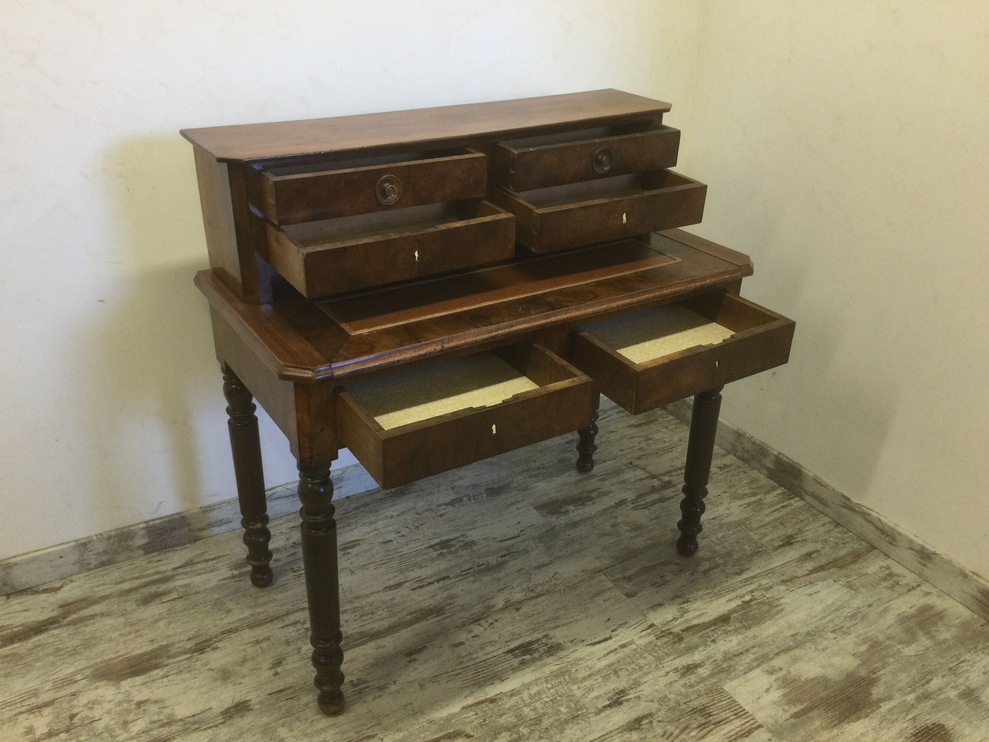 Bureau / Secrétaire