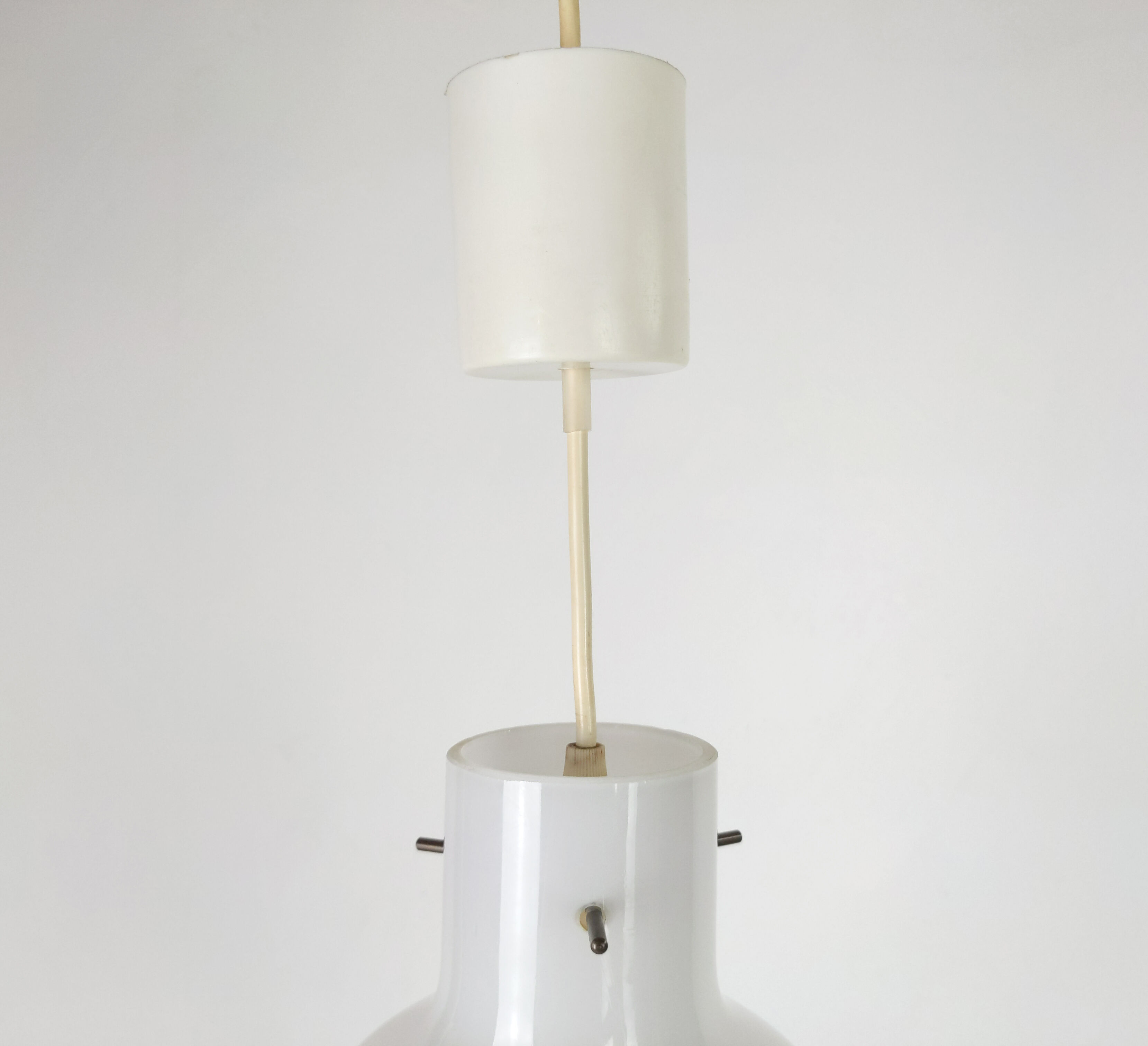 Suspension in white opaline Italy 1960