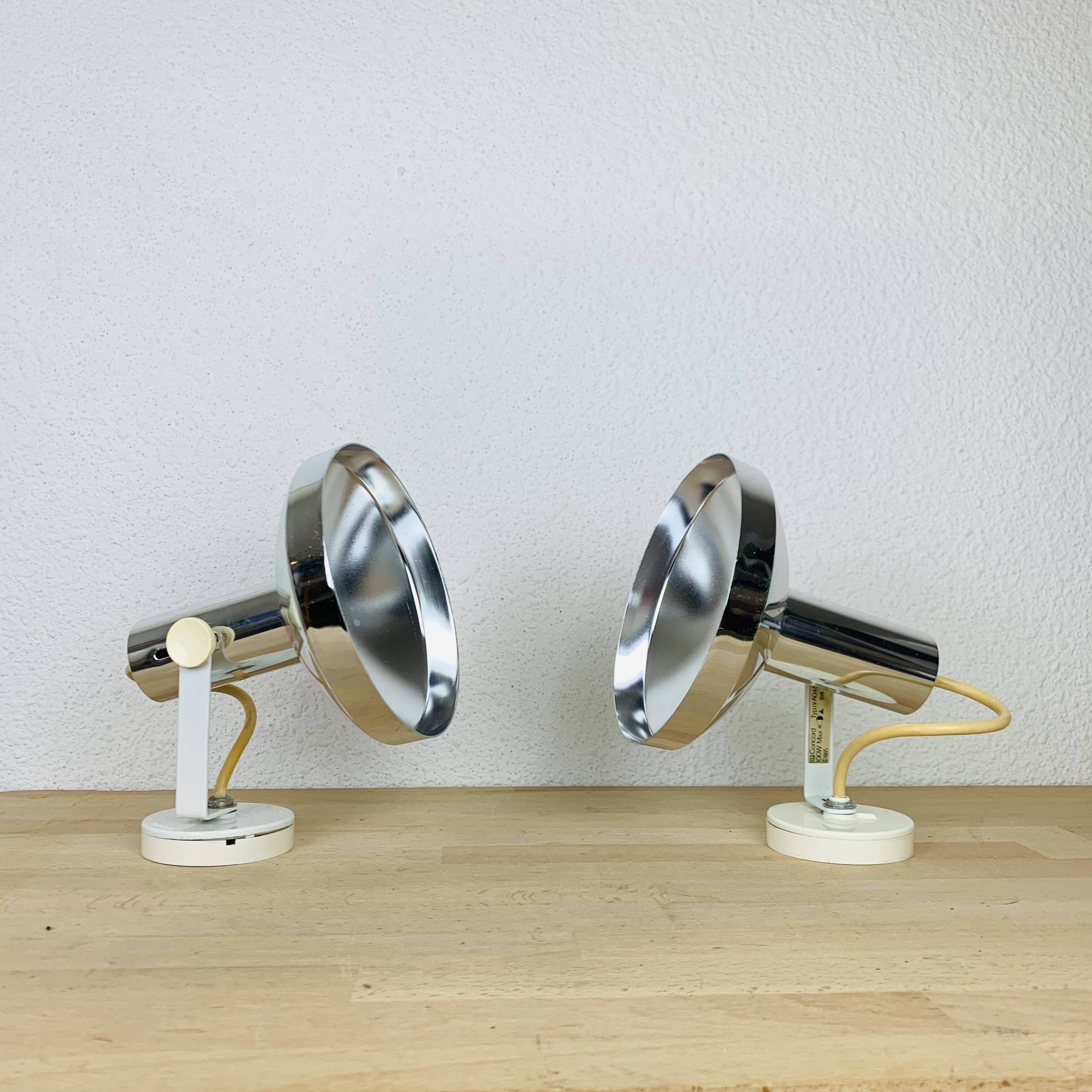 Pair of Concord chrome metal adjustable spotlights from the 70s