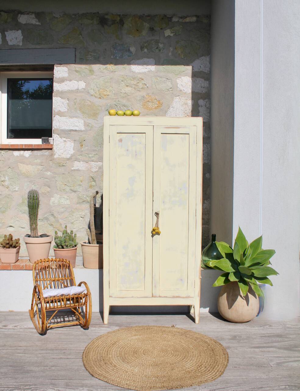 Small Parisian wardrobe