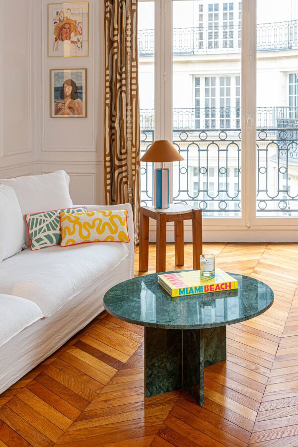 Table basse ronde en marbre émeraude