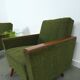 Fauteuil vert avec dossier en bois de teck