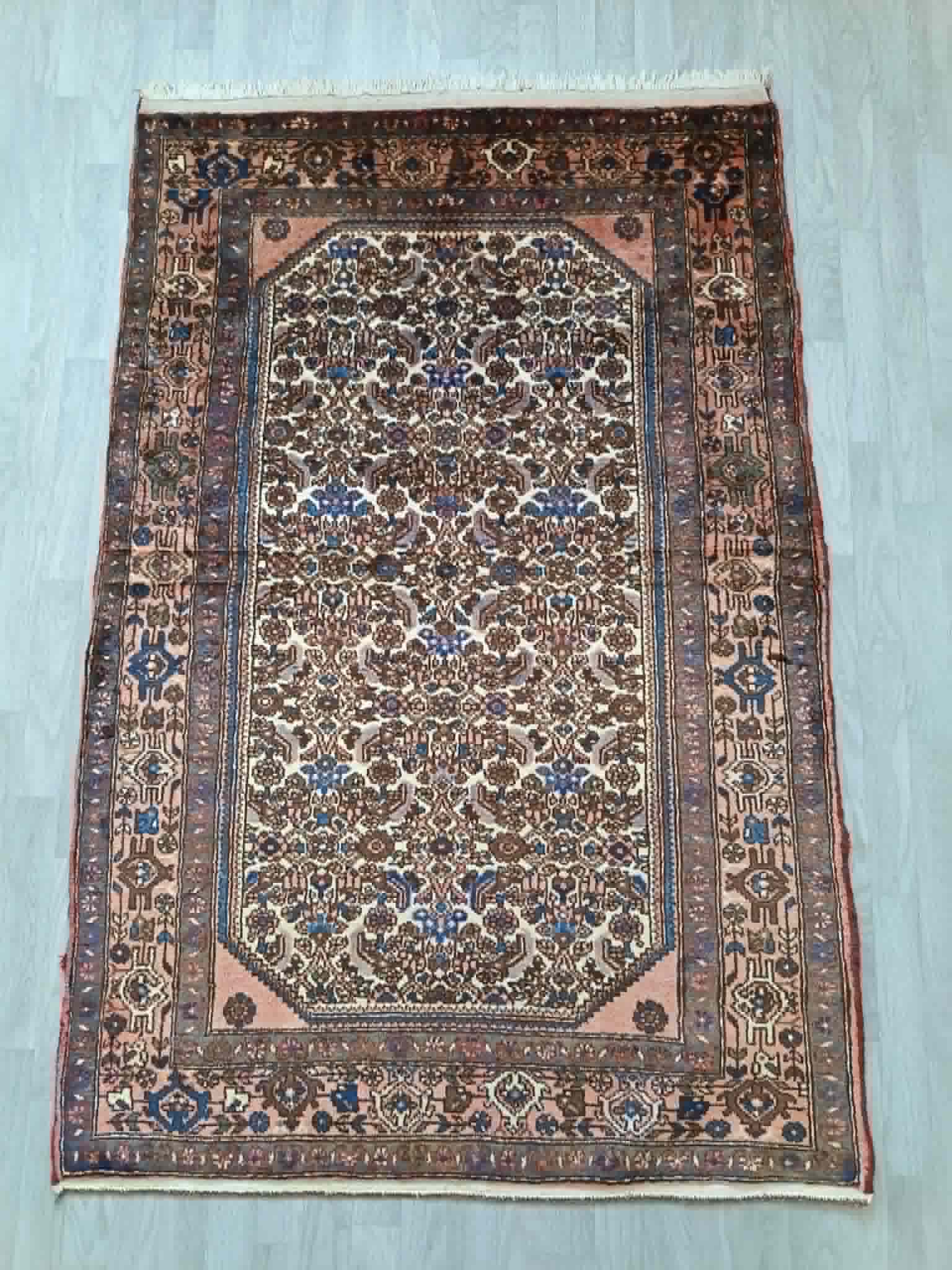 Handmade Hamadan Persian rug