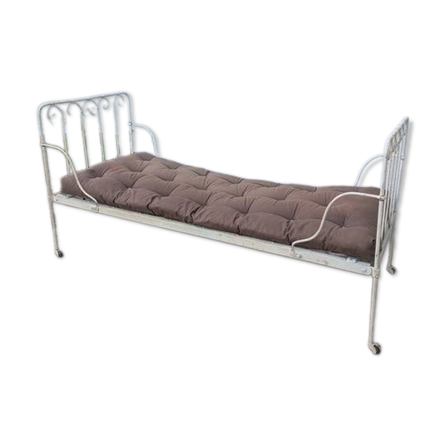 Wrought iron bed, bench