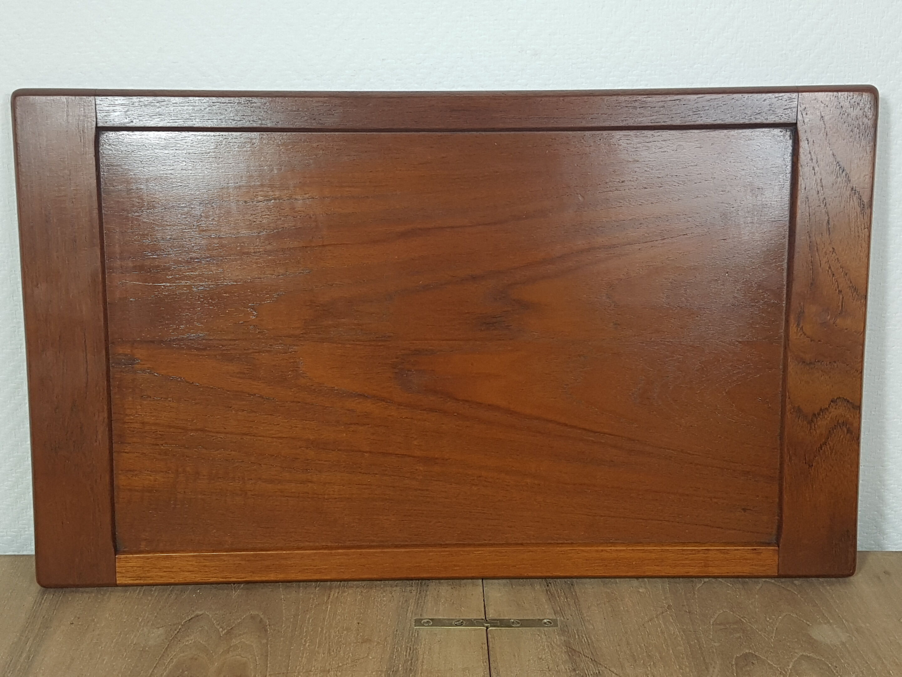 Scandinavian 70s dessert or mini-bar