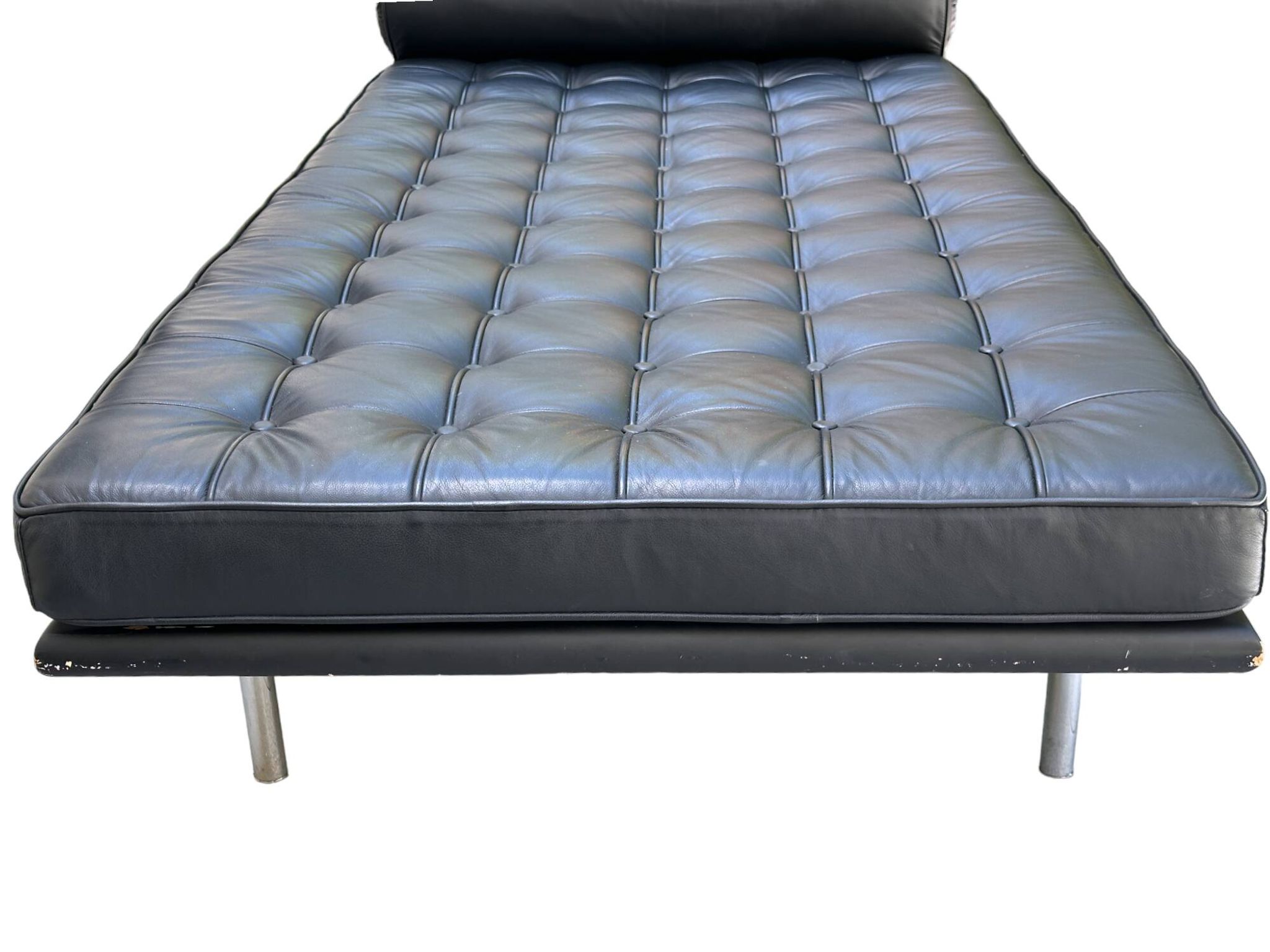 Barcelona daybed by Ludwig Mies Van Der Rohe Bauhaus for Knoll, 1970