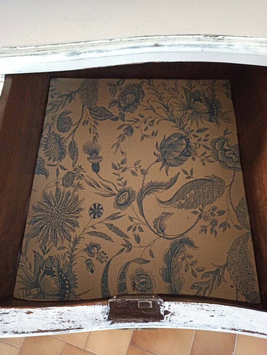 18th Century Louis XV Curved Chest of Drawers