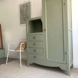 50s asymmetrical wardrobe