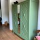 Armoire vintage