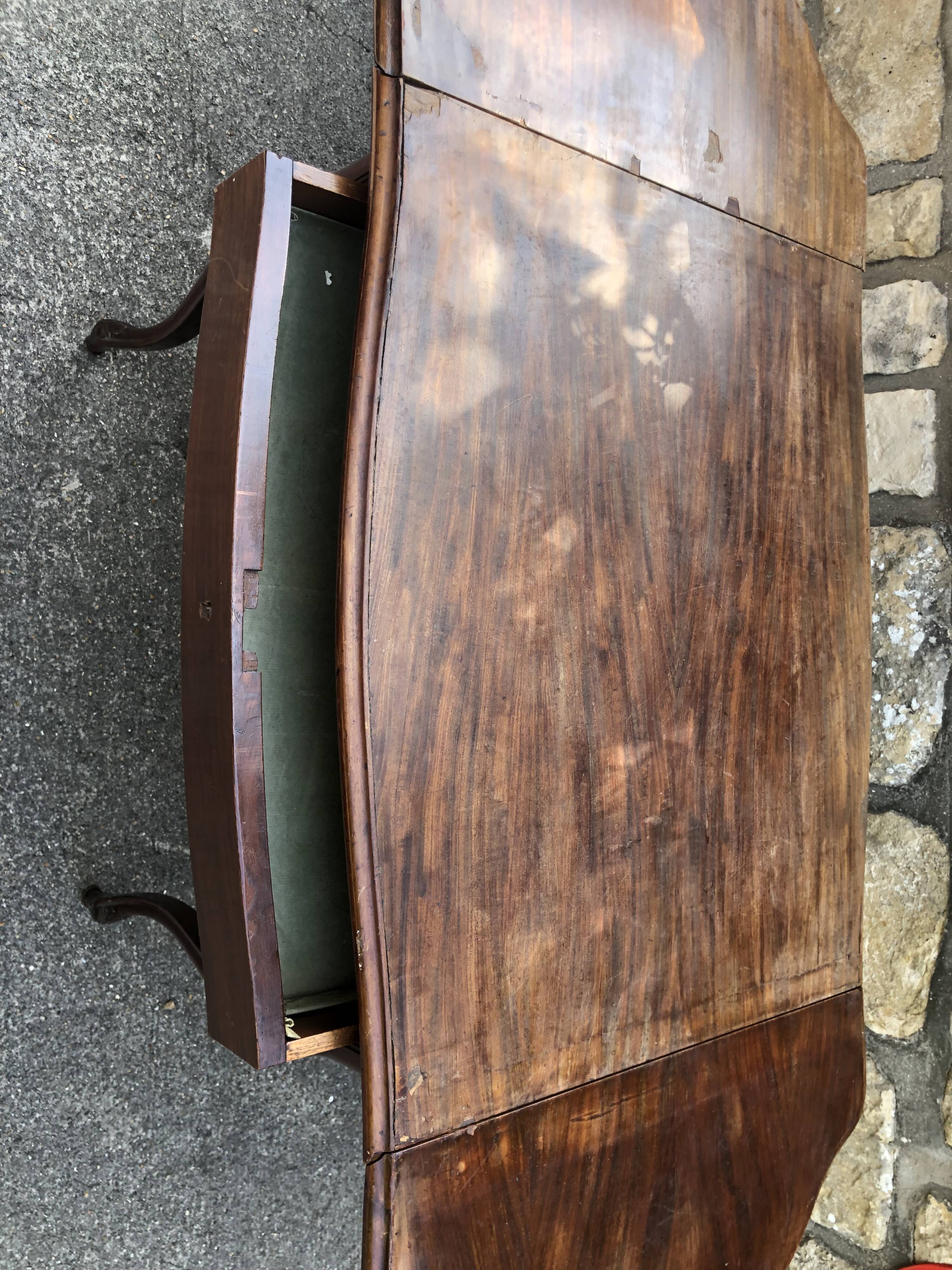 Mahogany middle table