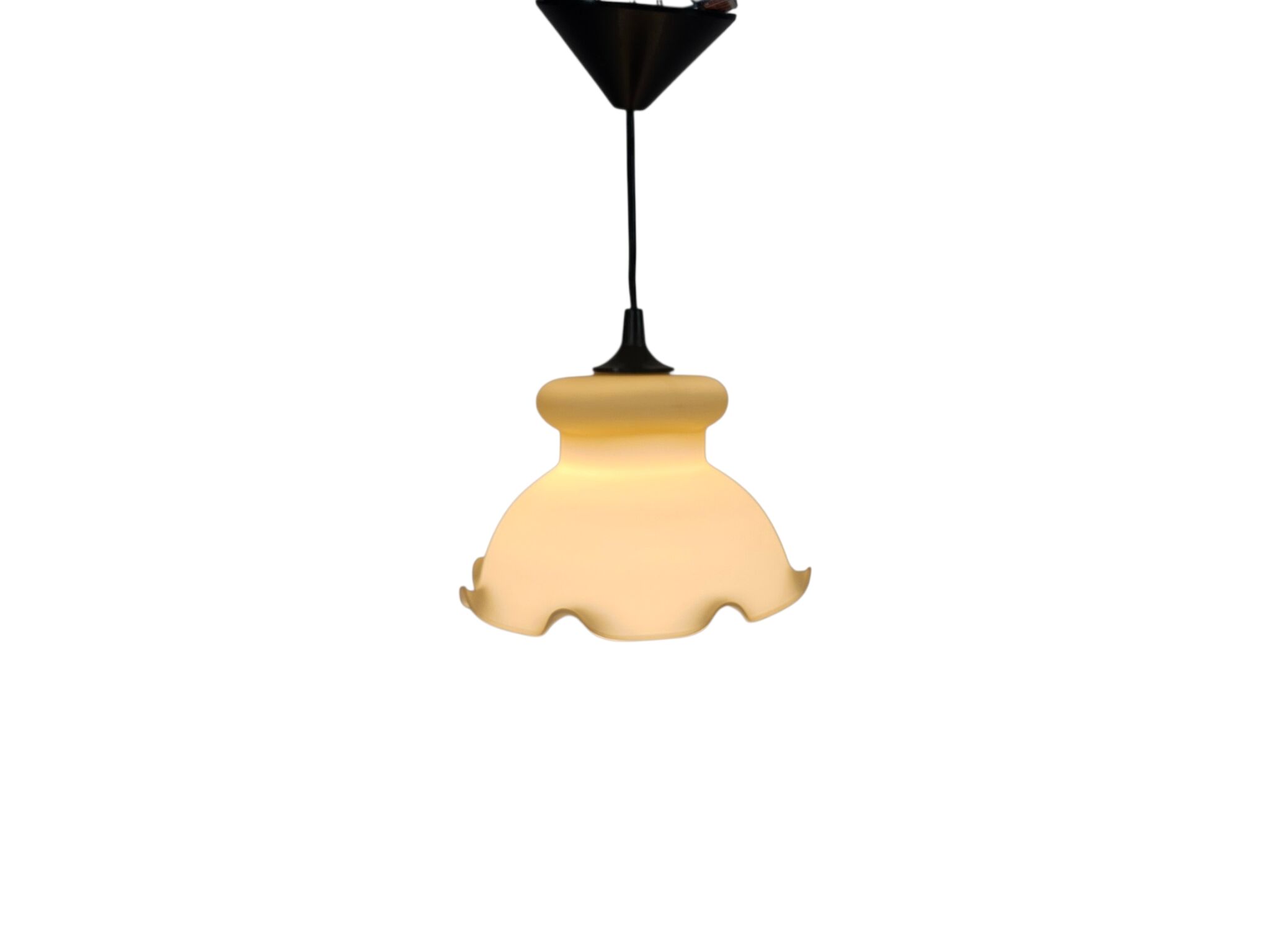 Art Deco style - opaline - goblet lamp - Italy - 1960s