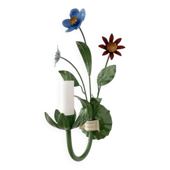 “Felicias” wall light in painted metal