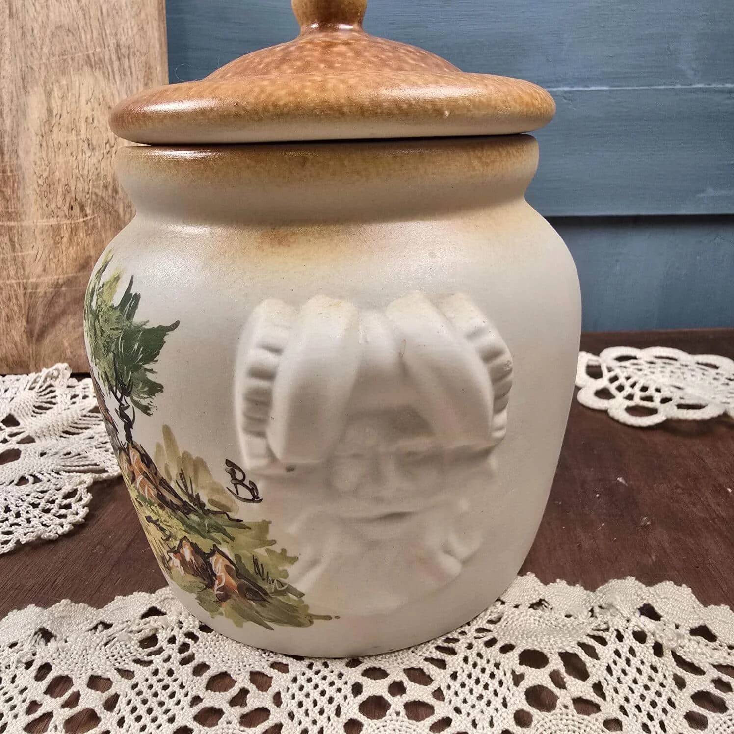 Vintage artisan sweet box Cazalas GET Bagnères 1983 – Mountain decor
