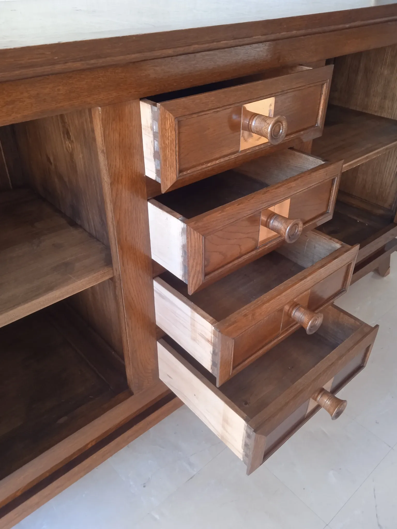 Oak buffet 1940