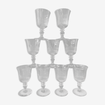 Lot de 9 verres à pieds anciens en cristal taillé