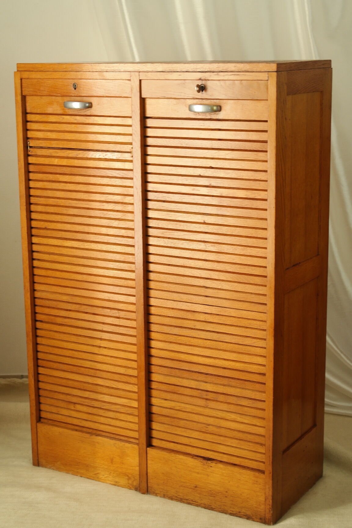 Radia vintage oak double curtain binder cabinet