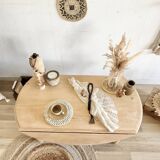 Folding coffee table