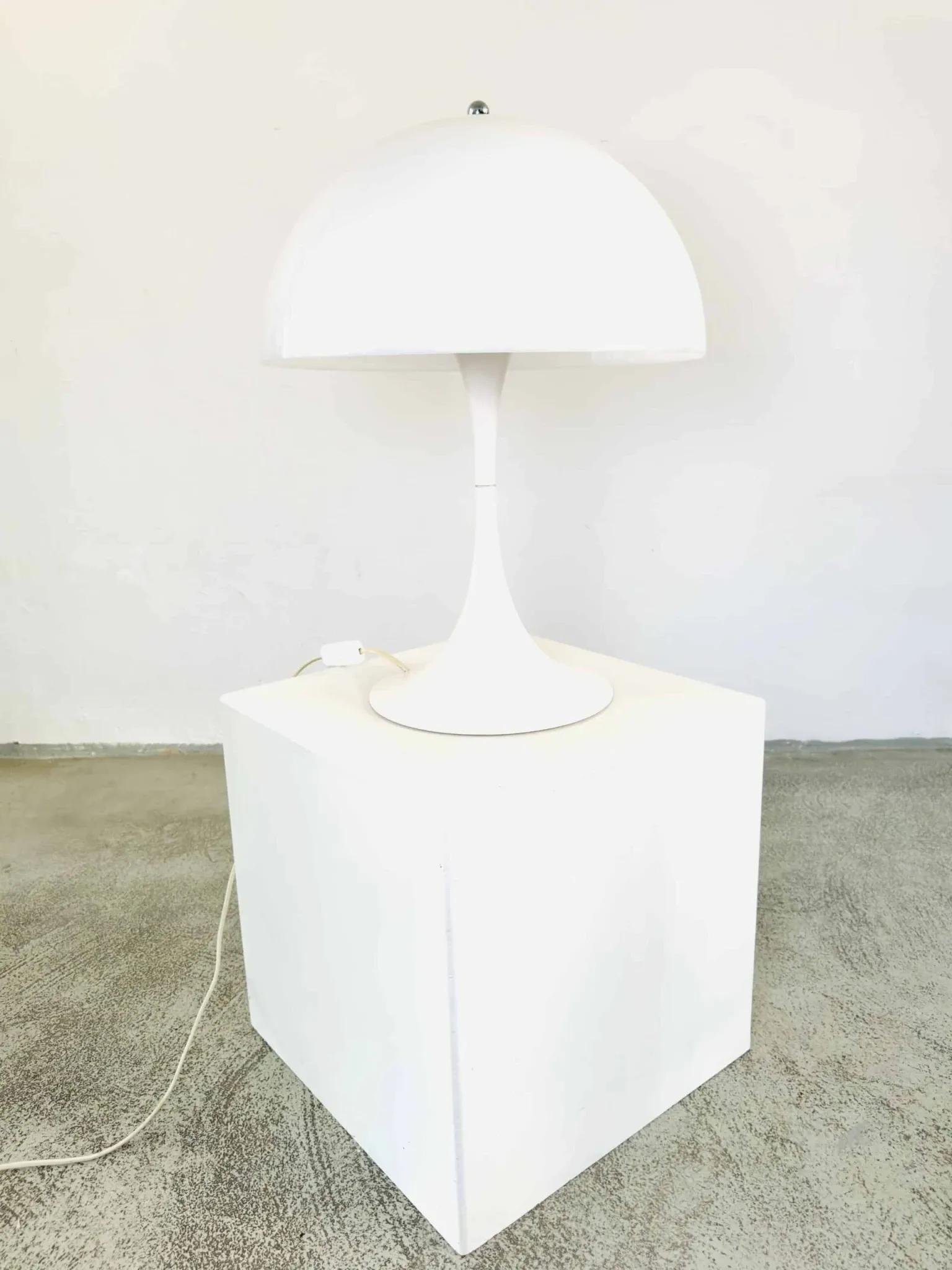 Panthella 'Mushroom' Table Lamp By Verner Panton For Louis Poulsen, Denmark, 1971
