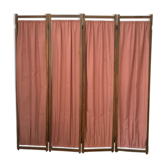 Screen