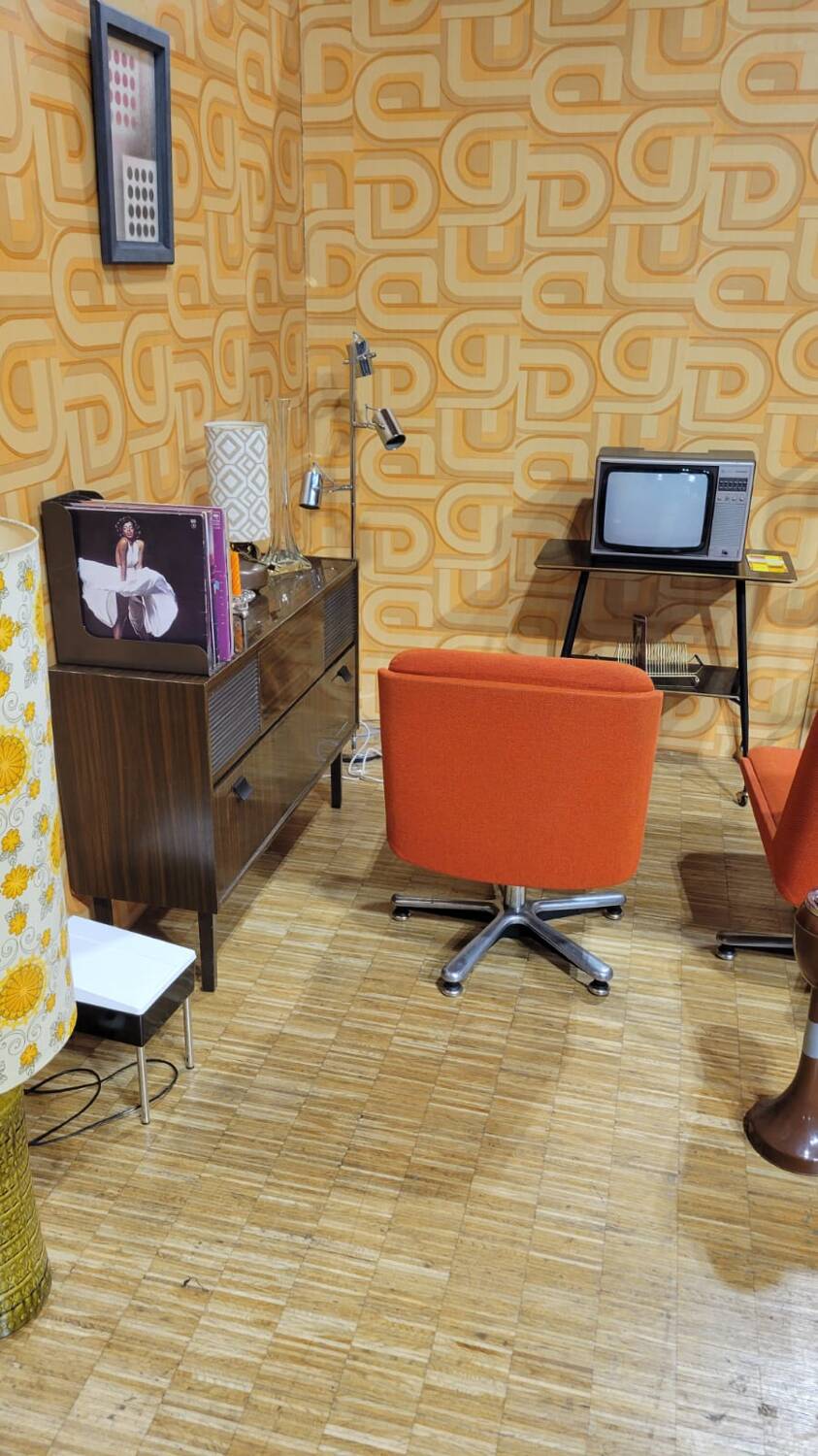 Fauteuils orange 70’S pivotants