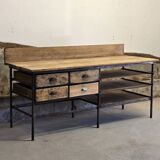 Baker's table circa 1940