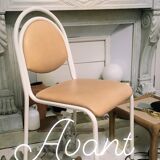 Set of chairs