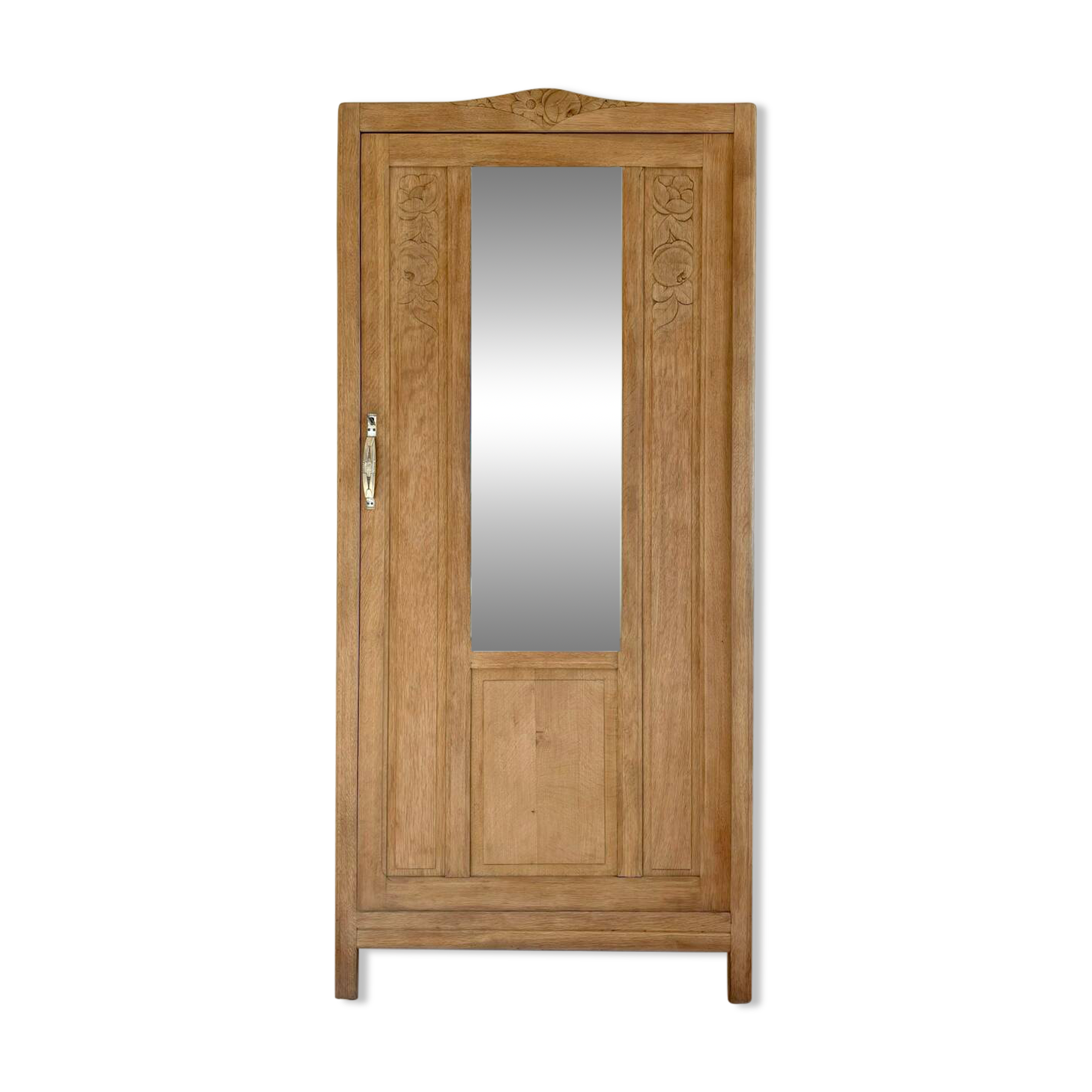 Art Deco oak wood bonnetière wardrobe, renovated.