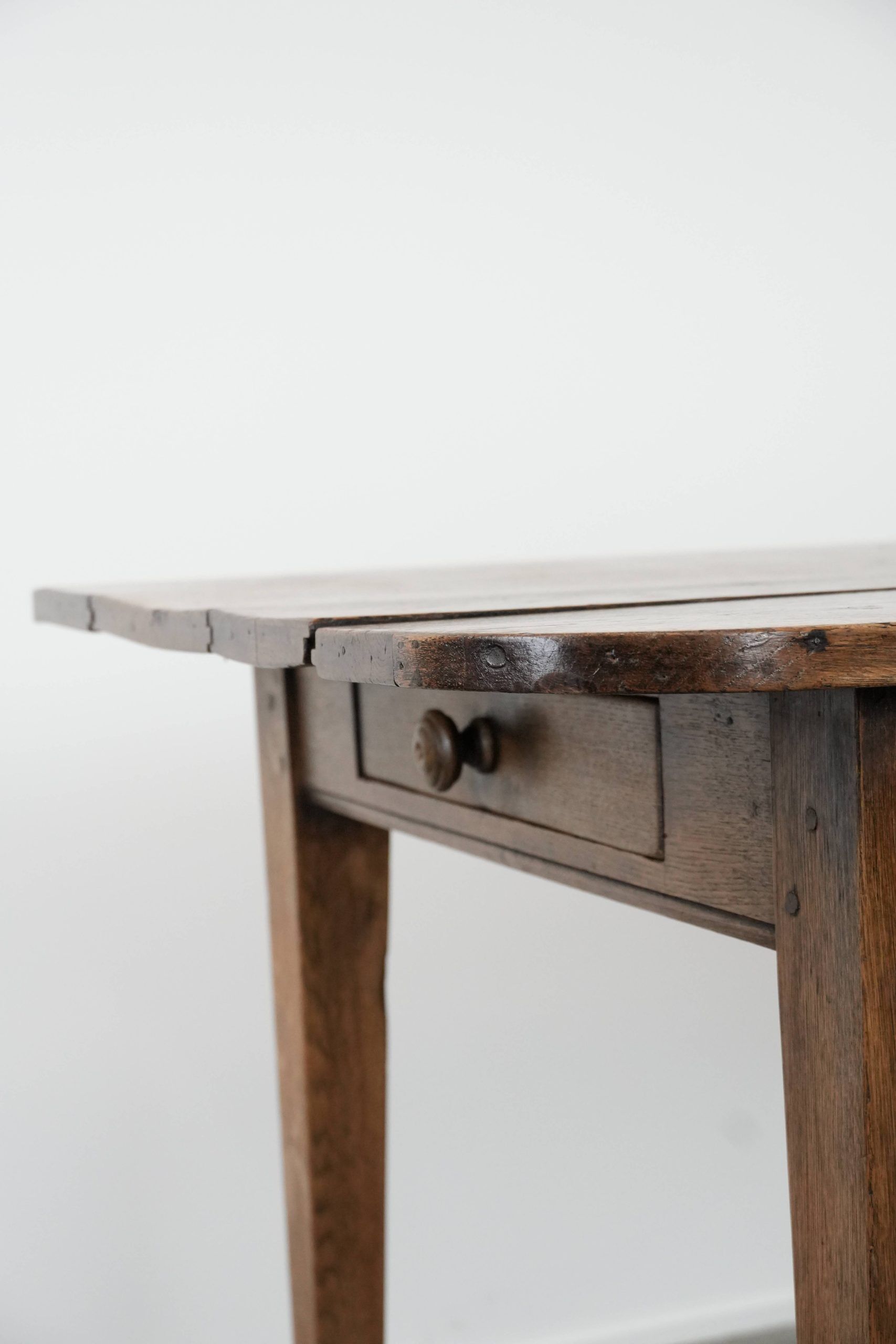 Large antique dining table for 6 to 8 people with two functional drawers