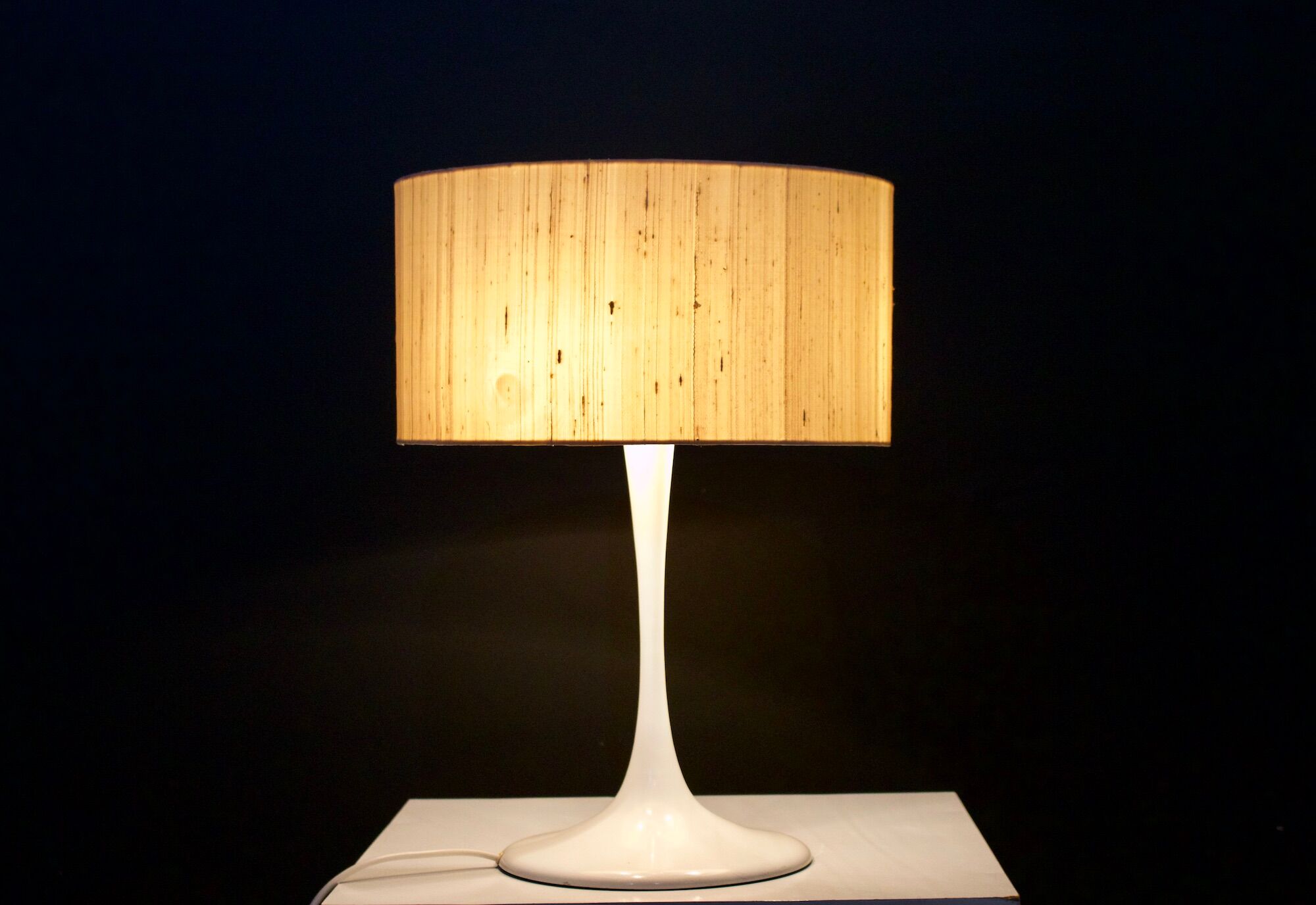 Eva Renée Nele, Temde "Tulip" Lamp