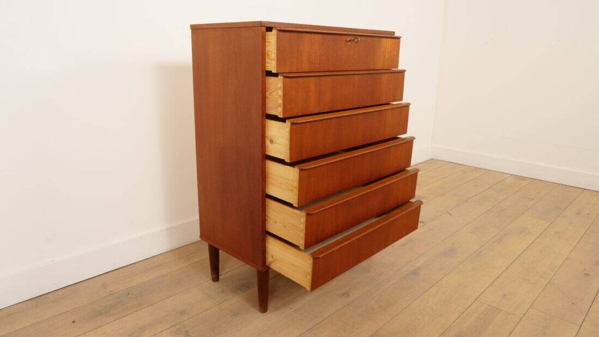 Commode danoise vintage | Teck | 6 tiroirs | 106 cm