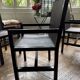 Ensemble de chaises et tabourets