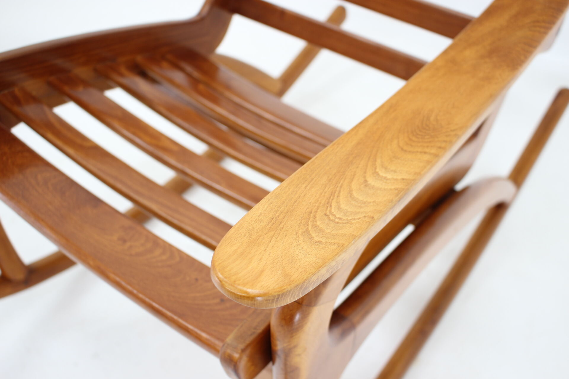 1960s pair of beech rocking chairs by uluv, czechoslovakia
